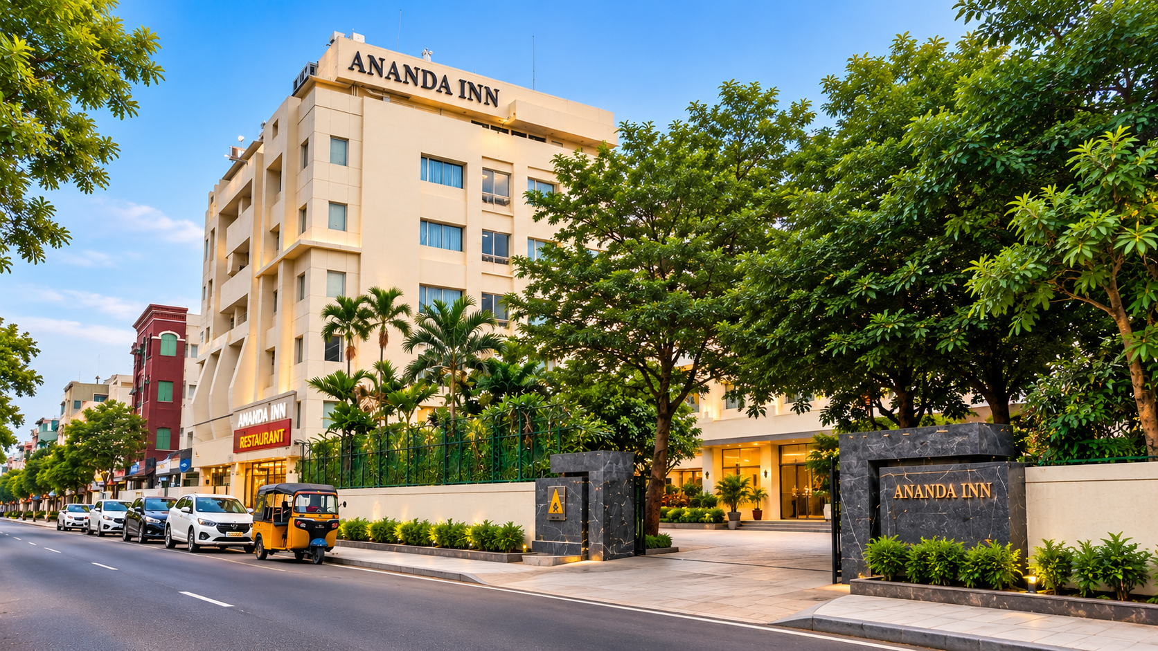Hotel Ananda Inn Exterior